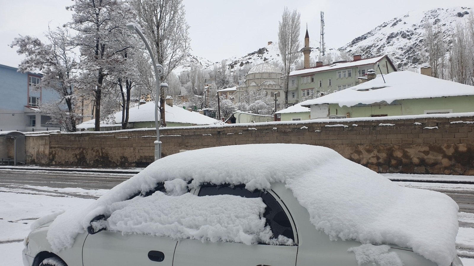 V A N B A S K A L E’ D E K A R Y A G I S I 1256735 373971